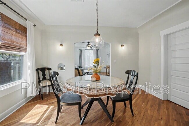 724 E Portland St Phoenix, AZ 85006 photo 4