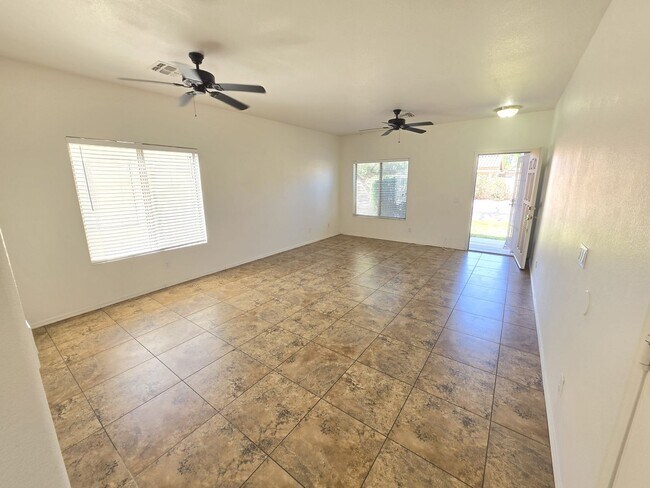 30469 N Plantation Dr San Tan Valley, AZ 85143 photo 5