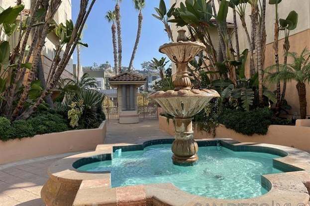 640 Camino De La Reina San Diego, CA 92108 photo 2