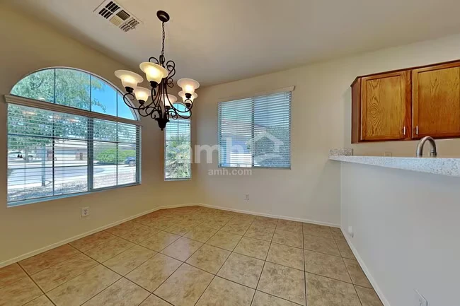 7225 S 73rd Dr Phoenix, AZ 85339 photo 5