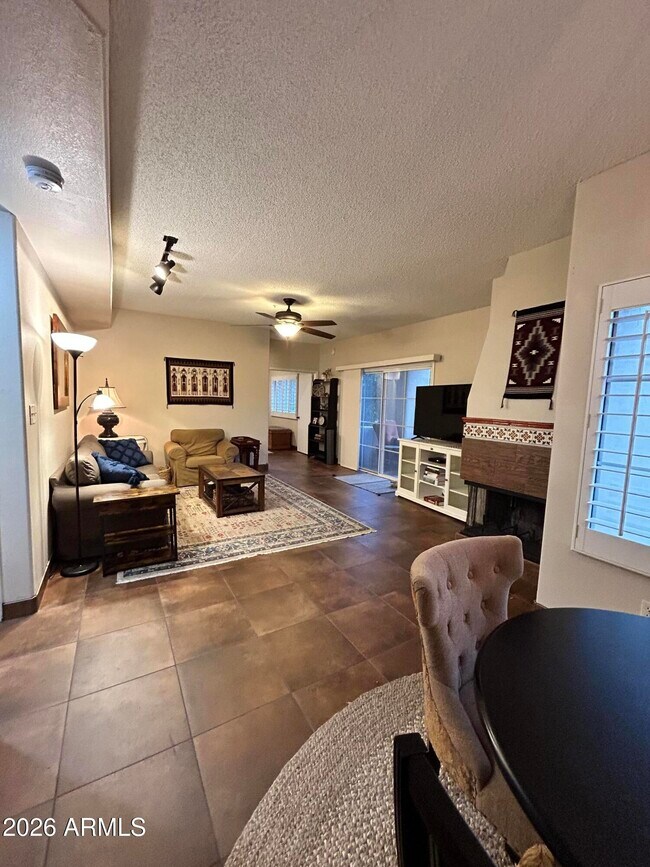 11333 N 92nd St Scottsdale, AZ 85260 photo 5