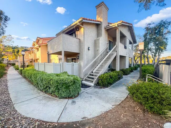 11511 Fury Ln El Cajon, CA 92019