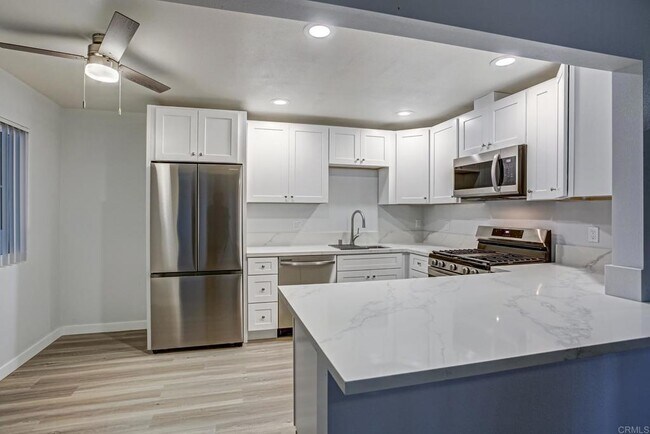 141 Johnston Ln San Marcos, CA 92069 photo 4