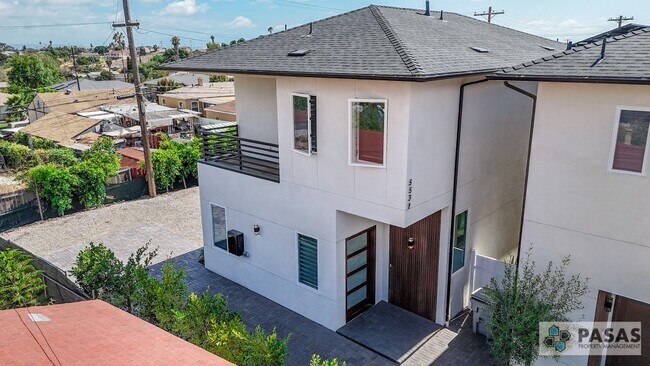 5535-5539 Potomac St San Diego, CA 92139