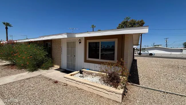 10370 W Oakmont Dr photo 4