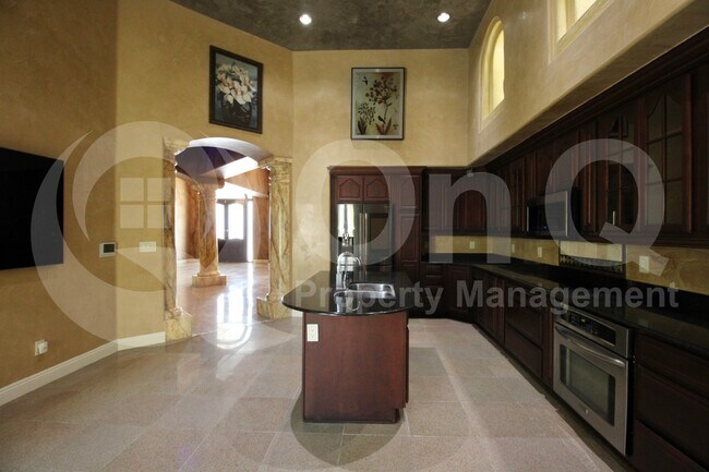 15118 E Camelview Dr Fountain Hills, AZ 85268 photo 4