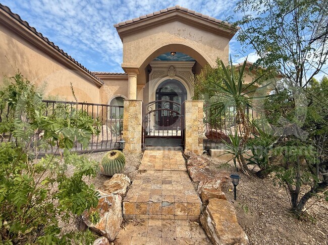 15118 E Camelview Dr Fountain Hills, AZ 85268 photo 2