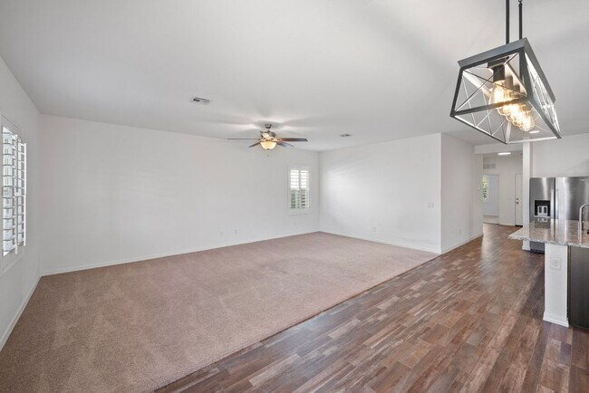 4590 W Foldwing Dr San Tan Valley, AZ 85142 photo 5