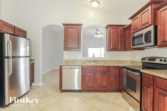 1491 S 171st Ln Goodyear, AZ 85338 photo 5