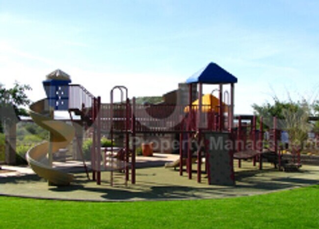 3009 W Trapanotto Rd Phoenix, AZ 85086 photo 5