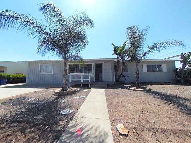5086 55th Pl San Diego, CA 92115