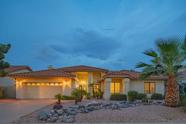 157 E Stacey Ln Tempe, AZ 85284 photo 2