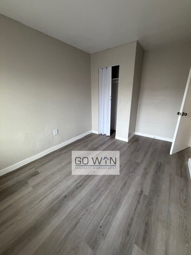 1537 W Pierce St Phoenix, AZ 85007 photo 4