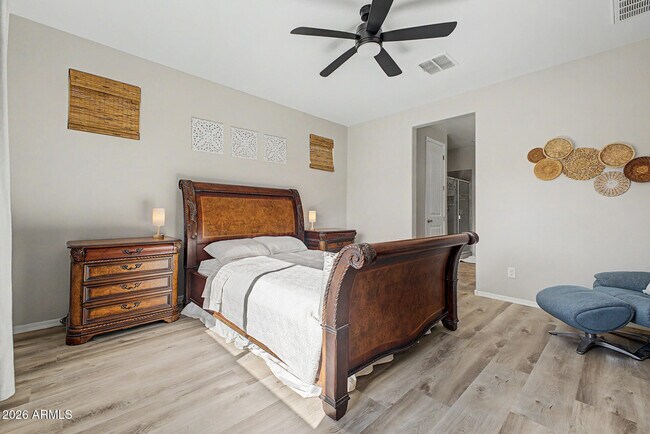 12506 N 174th Dr Surprise, AZ 85388 photo 4