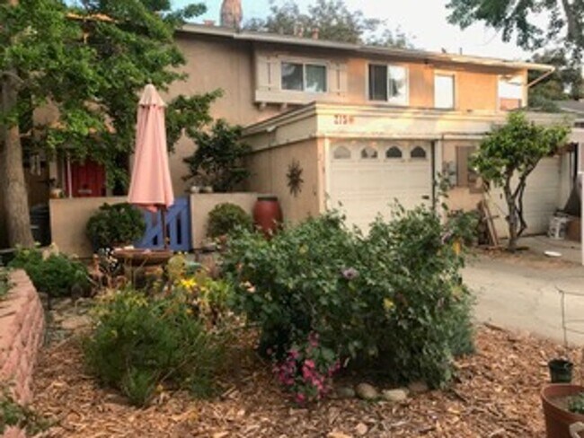 215 Calle De Madera Encinitas, CA 92024