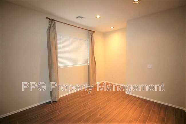 17009 W Rimrock St Surprise, AZ 85388 photo 3