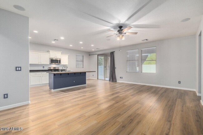 4674 S Twinleaf Dr Gilbert, AZ 85297 photo 4