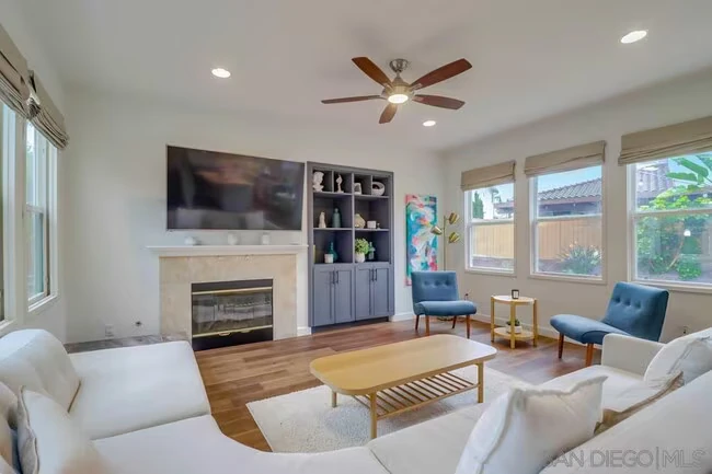 358 Corte Goleta Chula Vista, CA 91914 photo 4