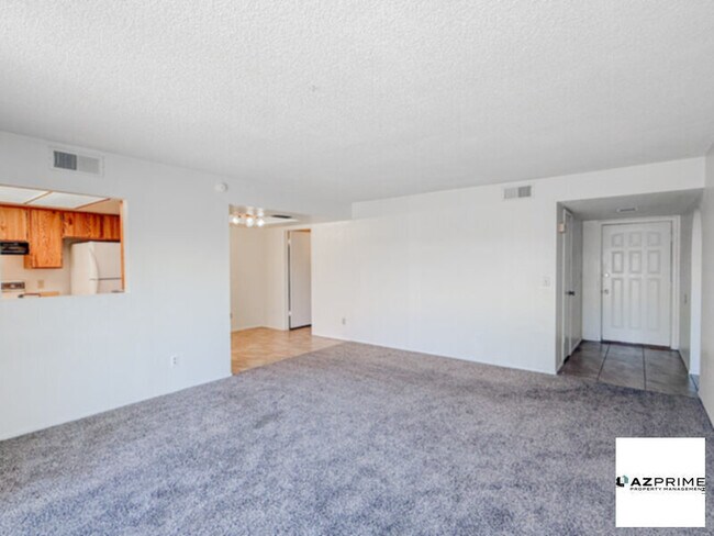 812 W Duke Dr Tempe, AZ 85283 photo 5