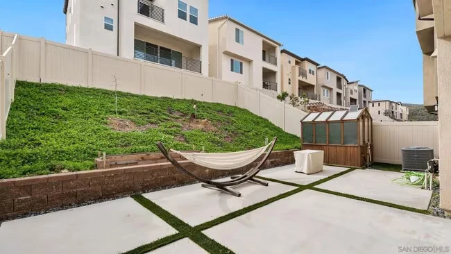 15681 Rennyson Way San Diego, CA 92127 photo 3