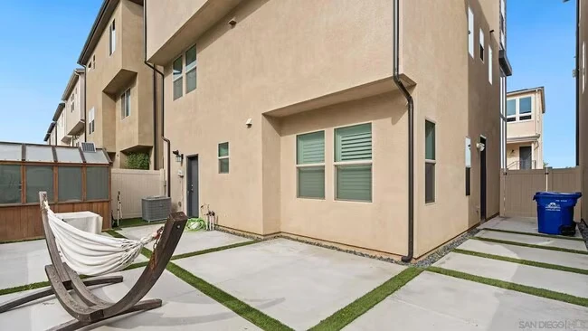 15681 Rennyson Way San Diego, CA 92127 photo 4