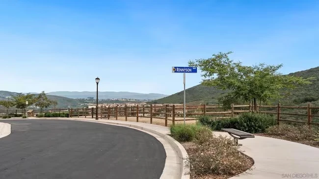 15681 Rennyson Way San Diego, CA 92127 photo 2