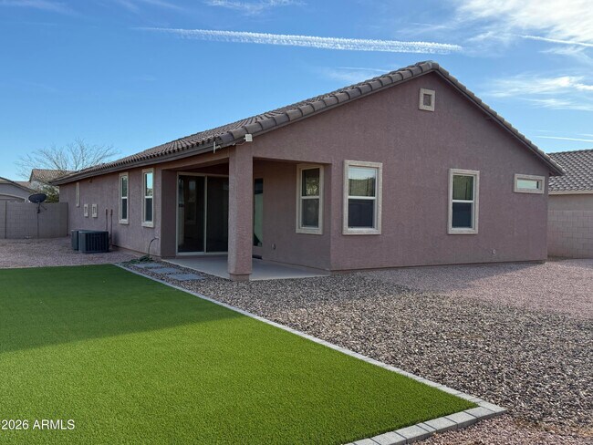 2372 E Dust Devil Dr San Tan Valley, AZ 85143 photo 4