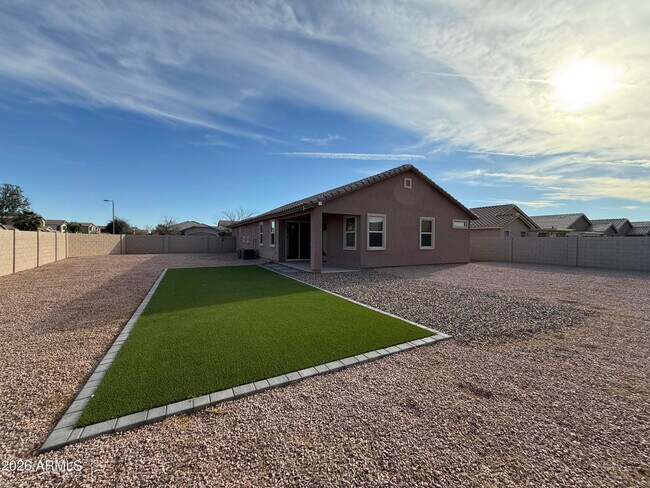 2372 E Dust Devil Dr San Tan Valley, AZ 85143 photo 3
