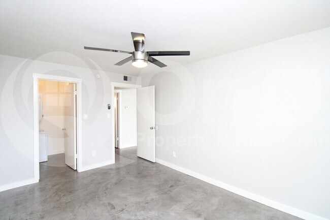 45 E Lexington Ave Phoenix, AZ 85012 photo 5