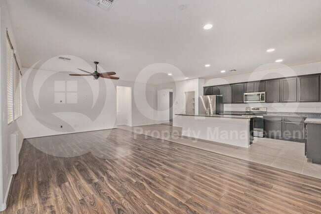 22488 Via Del Oro Queen Creek, AZ 85142 photo 4