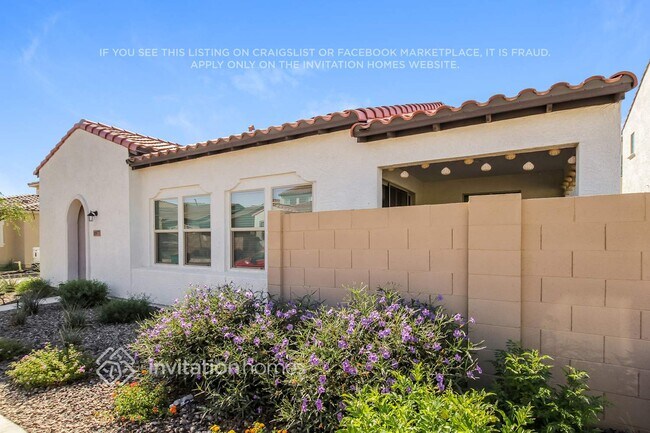 18977 W Reade Ave Litchfield Park, AZ 85340