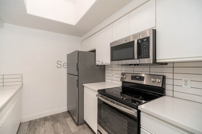 3434 E Baseline Rd Phoenix, AZ 85042 photo 3