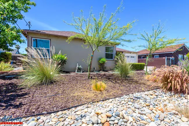 365 Macarthur Avenue, San Jose, CA 95128 photo 2