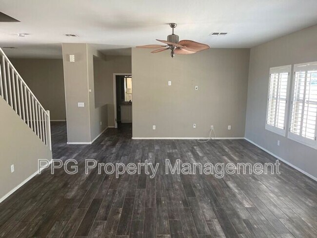 23073 N 105th Dr Peoria, AZ 85383 photo 5