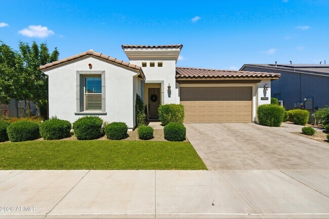 17184 W Rocklin St