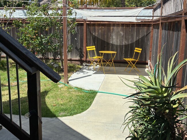 1015 N Branciforte Ave Santa Cruz, CA 95062 photo 3