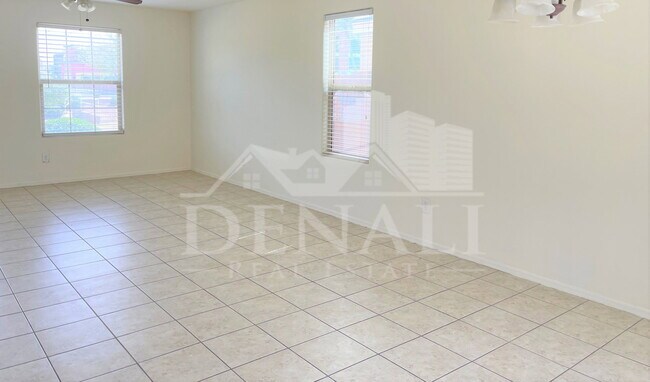 3557 E Erie St Gilbert, AZ 85295 photo 4