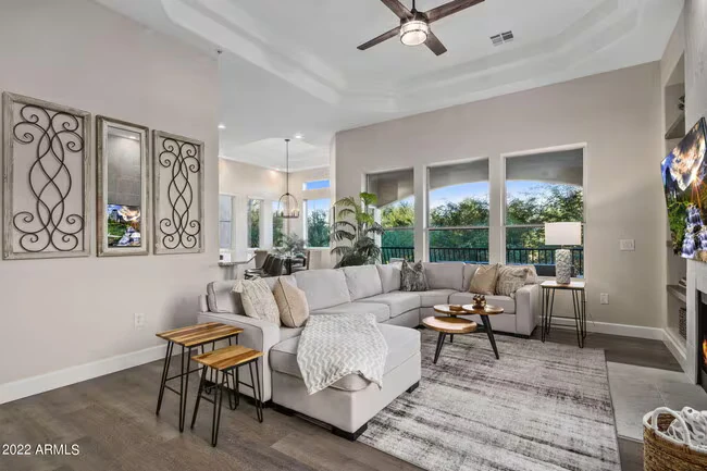 8245 E Bell Rd Scottsdale, AZ 85260 photo 4