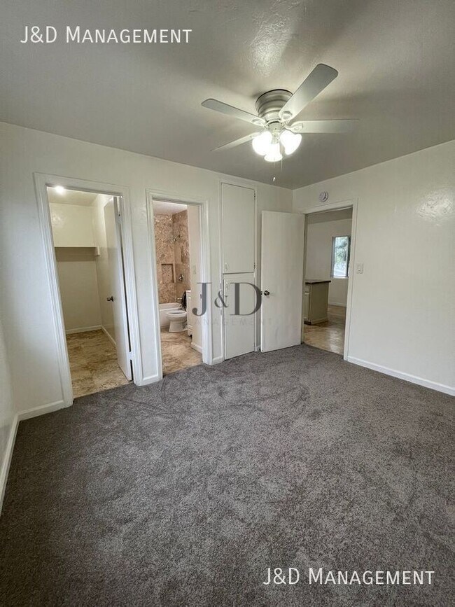 4377 41st St San Diego, CA 92105 photo 5