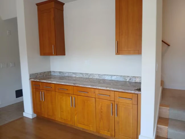 1580 Laurel St San Carlos, CA 94070 photo 2