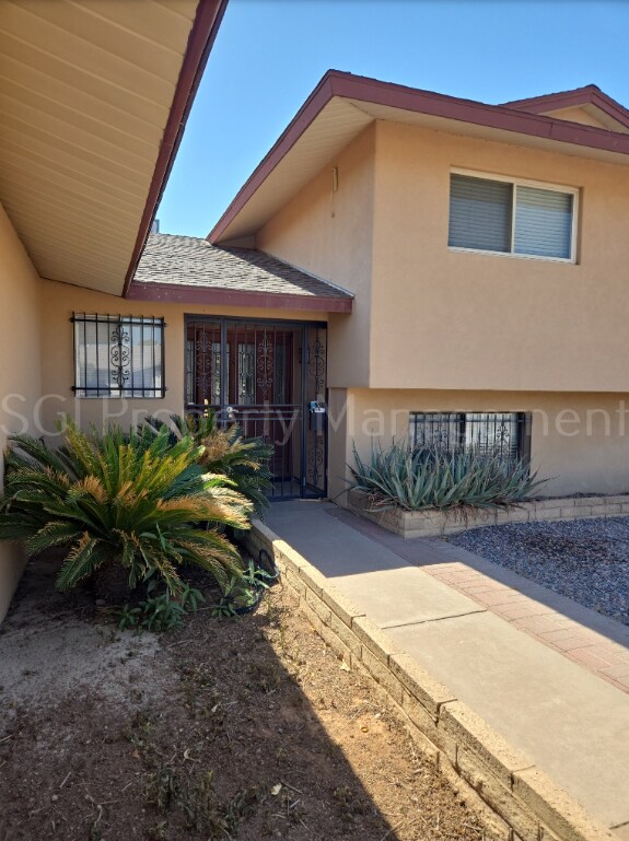 8625 E Osborn Rd Scottsdale, AZ 85251 photo 3