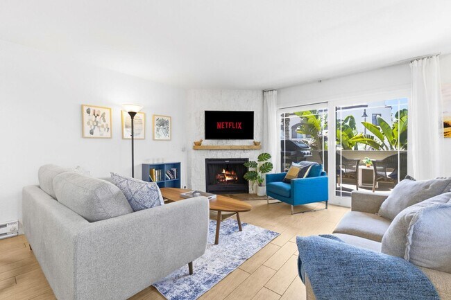 723 Seacoast Dr Imperial Beach, CA 91932 photo 2