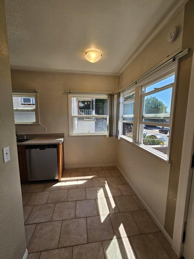 7110-7114 Mohawk St San Diego, CA 92115 photo 3