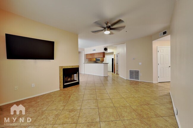 600 W Grove Pkwy Tempe, AZ 85283 photo 2