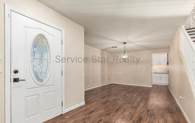28422 N 32nd Ln Phoenix, AZ 85083 photo 3