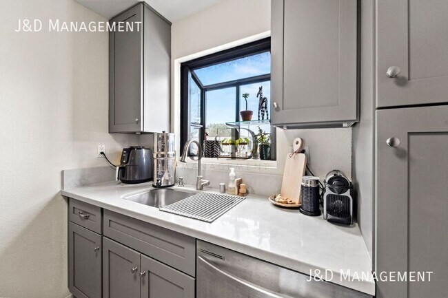3935 32nd St San Diego, CA 92104 photo 4