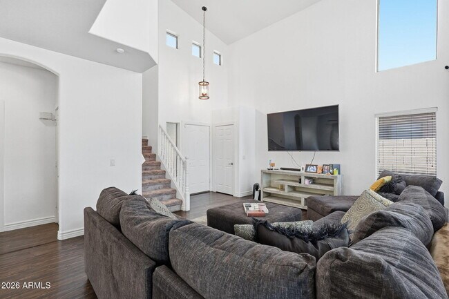2033 N 107th Dr Avondale, AZ 85392 photo 5