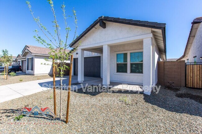 7439 S 76th Dr Phoenix, AZ 85339 photo 2