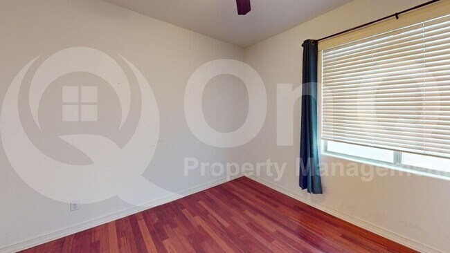 299 W Balsam Dr Chandler, AZ 85248 photo 4