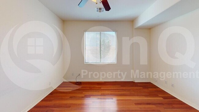 299 W Balsam Dr Chandler, AZ 85248 photo 5